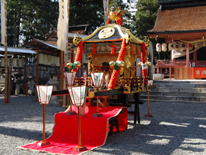 日吉神社 日吉宇佐宮神輿