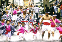 祭りの先導役